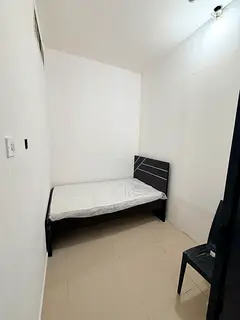 SPACIOUS PARTITION ROOM AVAILABLE