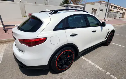 صورة مصغرة 15 لـ 2014 Infiniti QX70