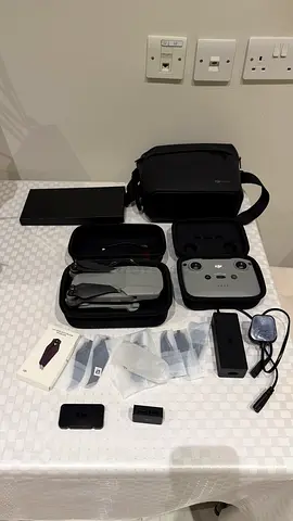 DJI Mavic Air 2 with Controller and Battery Charger - Excellent Condition 22 cycles Only!