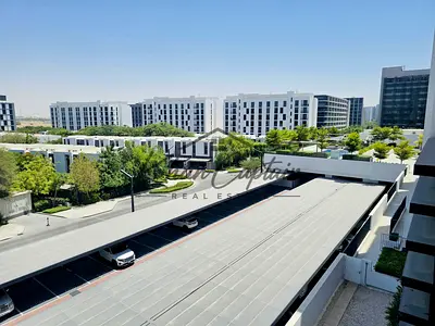 Premium 1BR Two Bath Elegant Gated Community Gym Pool Parking