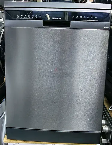 Siemens IQ 300 dishwasher in excellent condition with home connect wifi