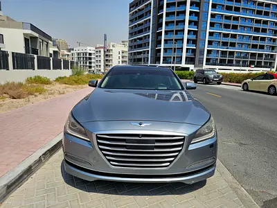 صورة 2 لـ 2016 Genesis G80