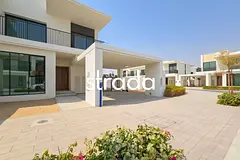 Corner Unit | Huge Plot | Family Home