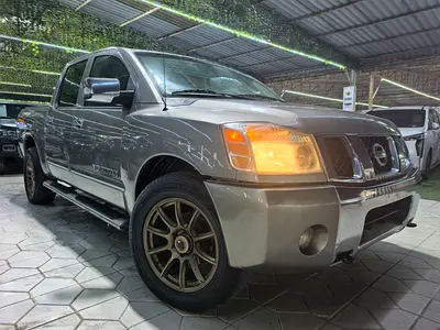 2006 Nissan Titan SE - American Specs