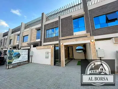 🏡✨ للإيجار فيلا فاخرة في الزاهية – عجمان ✨🏡مكونة من 5 غرف ماستر مع مجلس وصالة كبيرة للعائلات مع مسبح خاص
