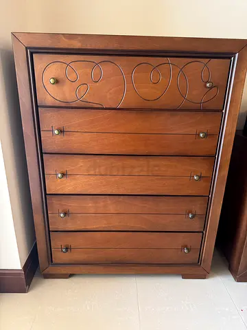 Full bedroom