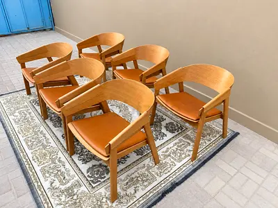 Muuto 6 premium Quality chairs