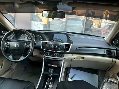 2016 Honda ACCORD — миниатюра 11