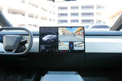 2024 Tesla CYBERTRUCK — миниатюра 15