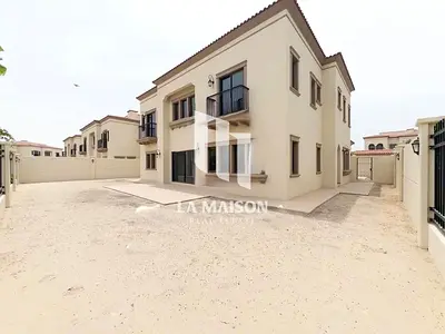 Single Row Corner | 6BR+M Stand-alone Villa | Ready