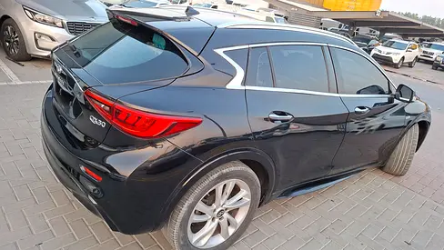 2019 Infiniti QX30 照片 5
