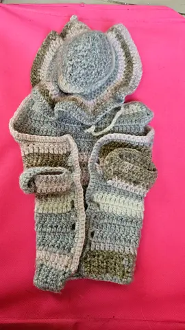 Kitten clothes