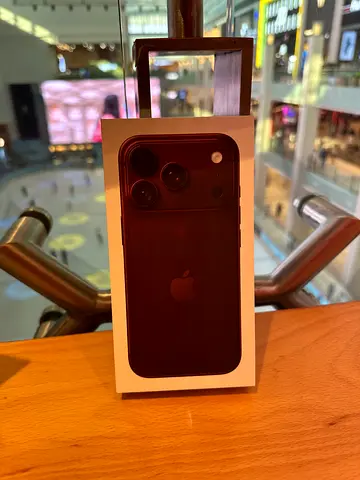 iPhone 18 Pro Max 256GB Burgundy for sale