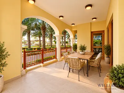 VACANT | UPGRADED | POOL LEVEL | 2-BEDROOM