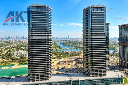 Corner Office | Fully Renovated | Lake View | High Floor