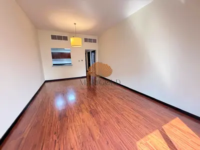SPACIOUS I WELL MAINTAINED I AVAILABLE NOW