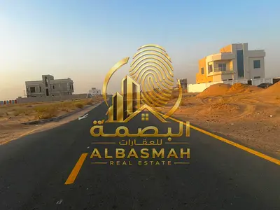 للبيع ارض سكنيه في بساتين الشارقه