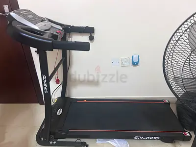 Good working almost new threadmil available,uregent sale