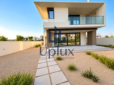 Spacious Layout | Single Row | Ready to Move