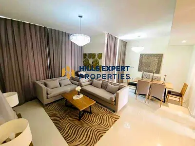 FURNISHED 3 BEDROOM | MIDDLE UNIT | LARGE TERRACE