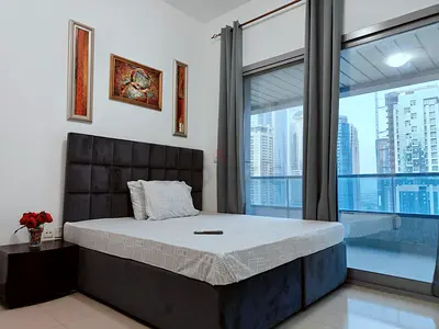 Huge Room | Dubai Marina | Near DMCC Metro