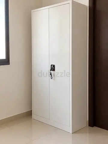 White Metal Storage Cabinet / Wardrobe with Lock - Good Condition