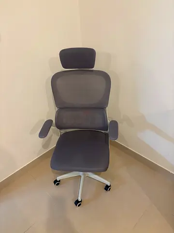 Ergonomic Office Chair – Grey & White