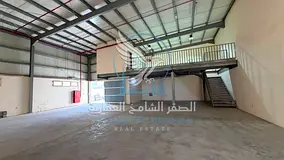 Warehouse in a prime location in Al Sajaa | 4,500 Sq Ft | 3-Phase Electricity | Office | Modern Fire