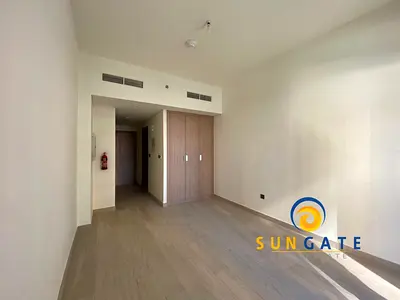 Furnished and equipped kitchen , Community Views