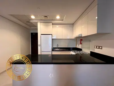 2 BEDROOM - FULLY FURNISHED -HIGHER FLOOR -BALCONY