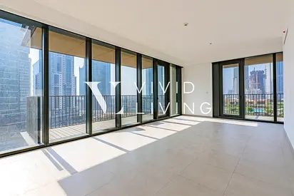 CORNER UNIT | RARE LAYOUT | UNFURNISHED