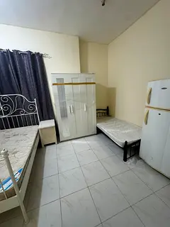 Master Furnished Room for ladies or Couples