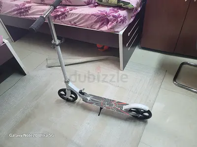 Foldable two-wheel kick scooter - lightweight, good condition