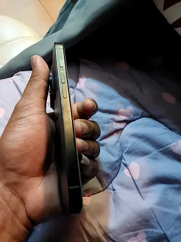 I phone 16 pro