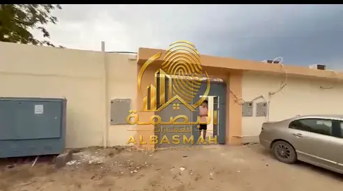 Traditional house for sale in Al-Sabkha