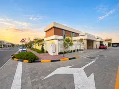Corner Villa | Brand New| Prime Location | Majlis