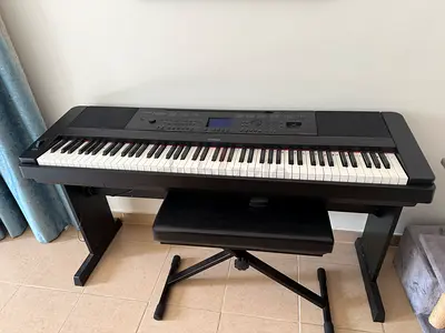 Yamaha Portable Grand DGX-660 Digital Piano - Good Condition