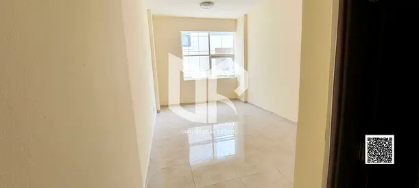 🏠 ✨ شقة غرفة وصالة (غرفة ماستر + 2 حمام + بلكونة) الحميدية بجوار جامعة عجمان!  ✨ تفاصيل العقار والميزات: التقسيم: غرفة وصالة بتصميم واسع ومريح جداً.
