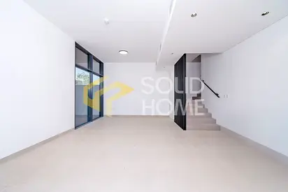 Single row|Near Amenities| Middle TH
