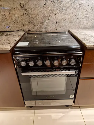 Daewoo 4 burner freestanding gas cooker 60×60