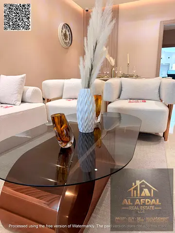 Own a property in Mostakbal City with a 5-year payment plan and a 5% discount; fully furnished.