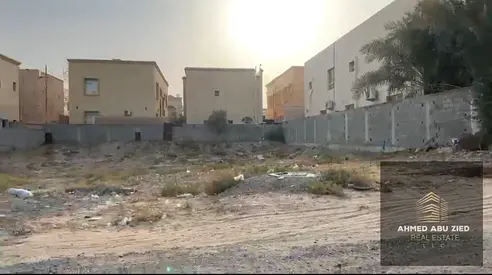 للبيع ارض سكني استثماري فلل في المويهات 1 عجمان قابلة للفرز تملك حر