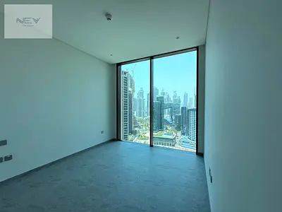 Elegant 1-Bedroom Apartment | Burj Khalifa View | Canal View