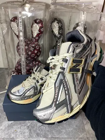 New Balance 1906A "Tech Explosion" shoes for men