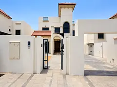 Single Row | Move In Ready | Mediterranean Style
