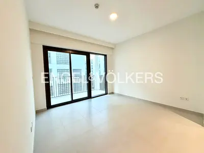BRAND NEW | With appliances | Ready to move in