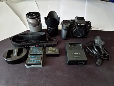 Panasonic Lumix G7 Mirrorless Camera with 2 Lenses + Extras (Body + Lens Kit)