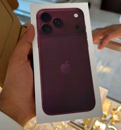 Brand new sealed Apple iPhone 18Pro max (Box shown)