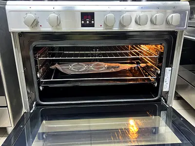 Cooker 90x60cm Available