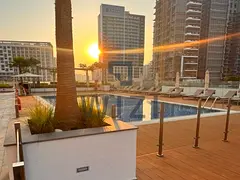 Spacious Studio | Pool View | Furnished